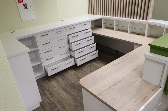 Blick auf den Tresen von innen